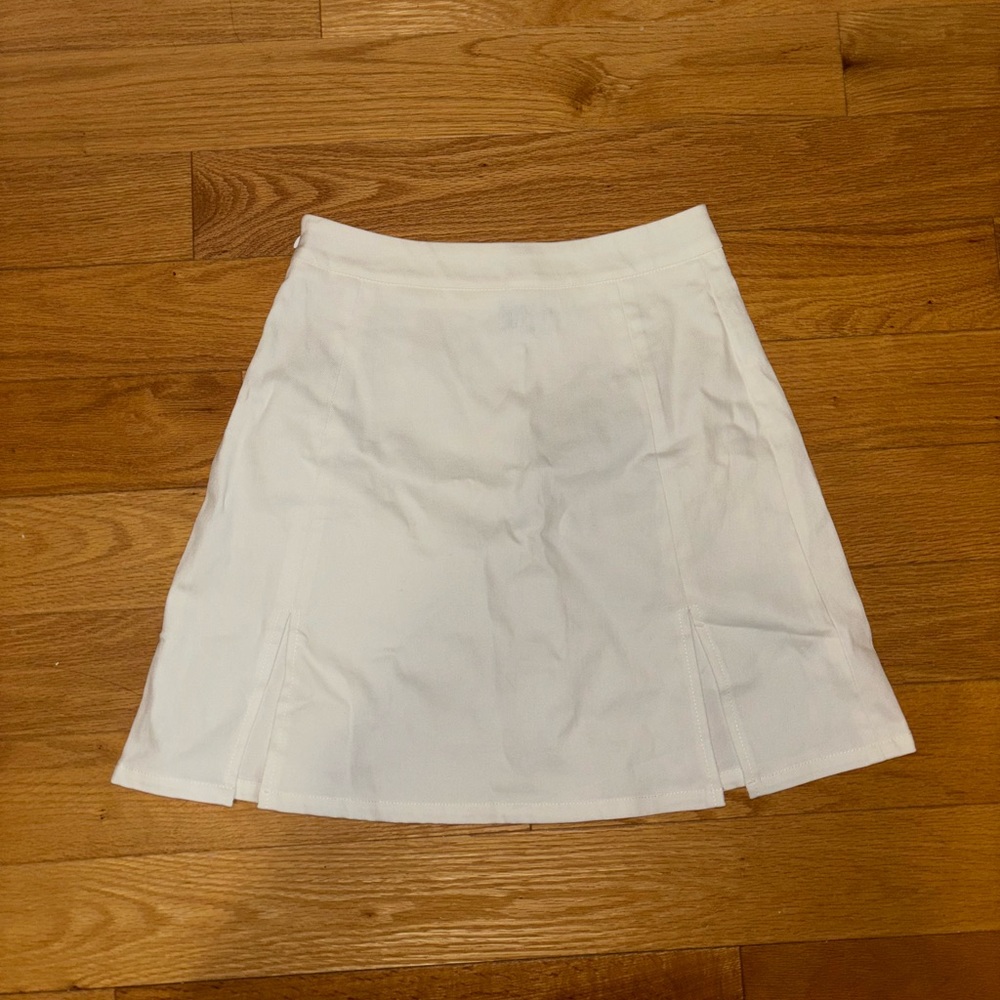 PRINCESS POLLY white mini skirt with slits